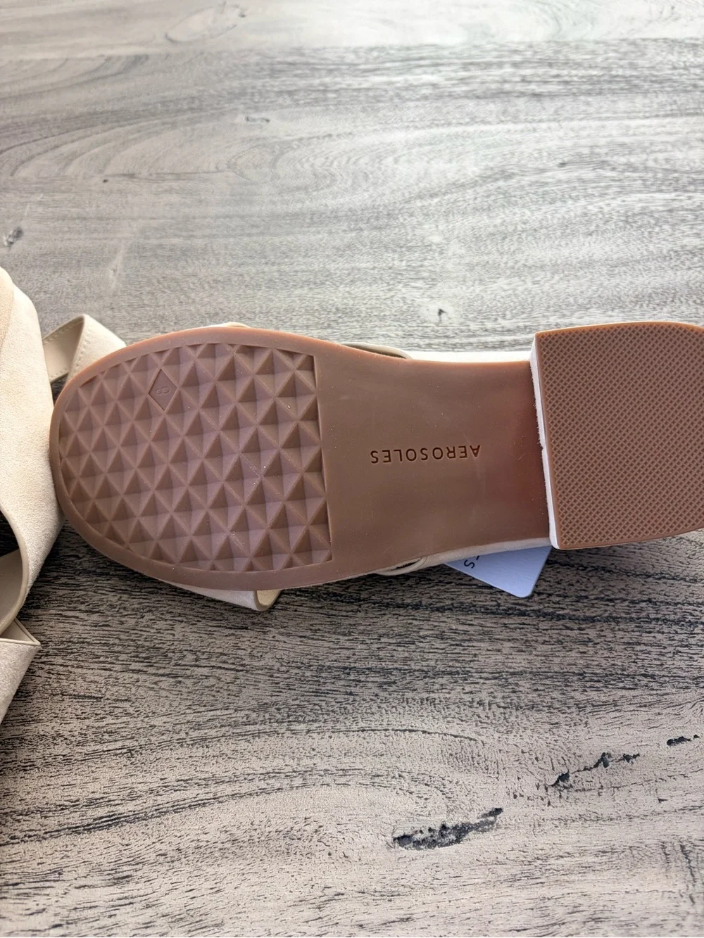 NWT Aerosoles Chrystie Suede Slingback Block Heel Sandals Size 8